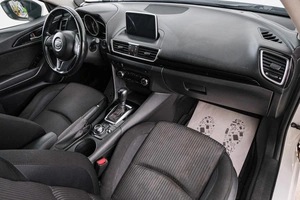Хетчбэк Mazda 3 2014 года, 1299000 рублей, Красноярск