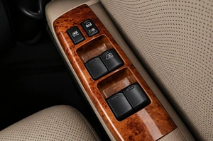 Минивэн Nissan Presage 2003 года, 719000 рублей, Челябинск