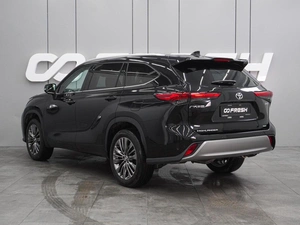 Внедорожник Toyota Highlander 2025 года, 5829000 рублей, Воронеж