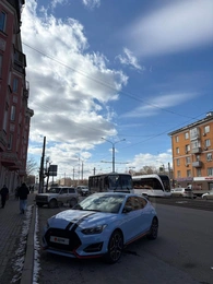 Хетчбэк Hyundai Veloster 2020 года, 3300000 рублей, Красноярск