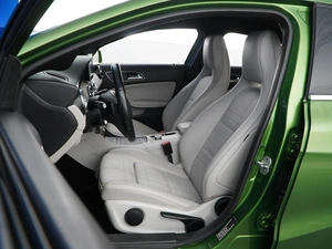 Хетчбэк Mercedes-benz A-класс 2015 года, 1649055 рублей, Москва