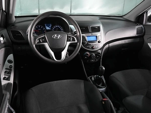 Седан Hyundai Solaris 2012 года, 755000 рублей, Аксай