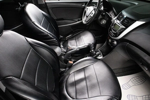 Седан Hyundai Solaris 2013 года, 739000 рублей, Сургут