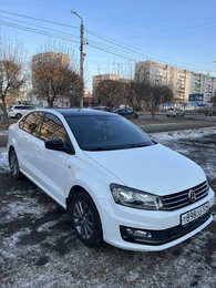 Седан Volkswagen Polo 2019 года, 1060000 рублей, Красноярск