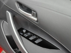 Седан Toyota Corolla 2019 года, 1765000 рублей, Красноярск