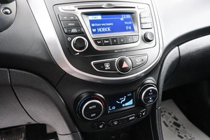 Седан Hyundai Solaris 2015 года, 1199000 рублей, Красноярск