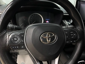 Седан Toyota Corolla 2020 года, 1699000 рублей, Красноярск