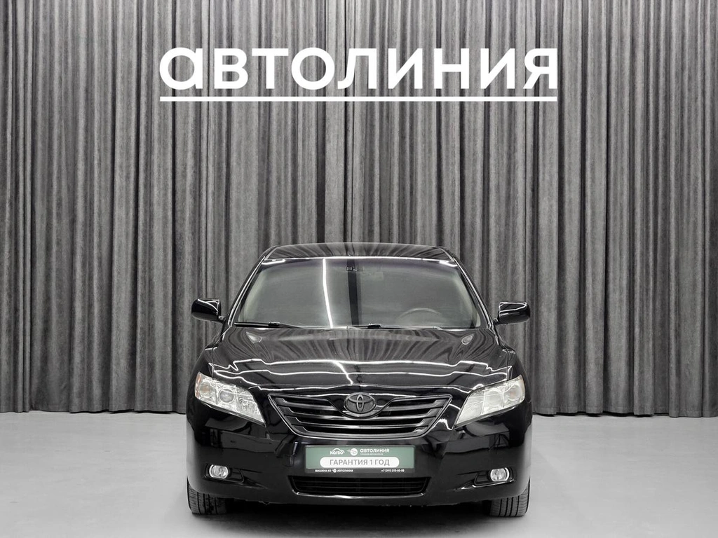 Седан Toyota Camry 2008 года, 1045000 рублей, Красноярск