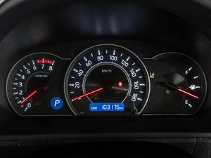 Минивэн Toyota Noah 2017 года, 2370000 рублей, Тюмень