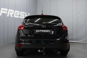 Хетчбэк Ford Focus 2018 года, 920000 рублей, Омск