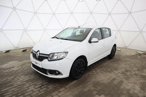 Хэтчбек Renault Sandero 2015 года, 899000 рублей, Обнинск