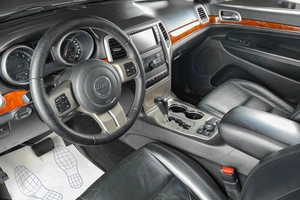 Внедорожник Jeep Grand Cherokee 2012 года, 1679000 рублей, Тюмень