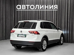 Внедорожник Volkswagen Tiguan 2020 года, 2199000 рублей, Красноярск