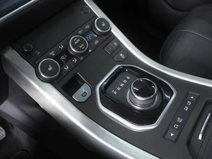 Внедорожник Land Rover Range Rover Evoque 2018 года, 2870000 рублей, Ростов-на-Дону