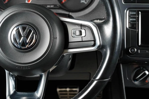 Седан Volkswagen Polo 2018 года, 1429000 рублей, Тюмень