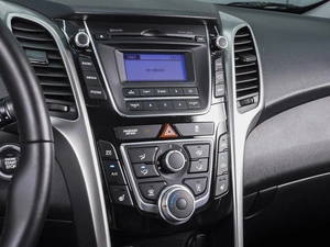 Хетчбэк Hyundai Elantra 2013 года, 1050000 рублей, Ростов-на-Дону