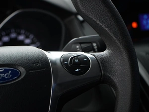 Хетчбэк Ford Focus 2012 года, 848077 рублей, Москва