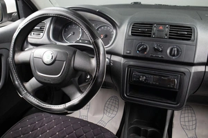 Хетчбэк Skoda Fabia 2011 года, 449000 рублей, Оренбург