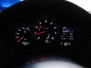 Внедорожник Porsche Macan 2019 года, 3900999 рублей, Москва