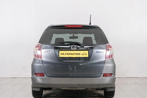Универсал Honda Fit Shuttle 2013 года, 969000 рублей, Красноярск
