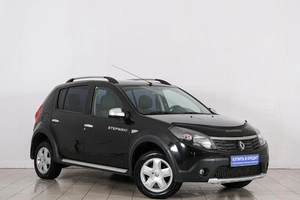 Хетчбэк Renault Sandero Stepway 2014 года, 789000 рублей, Красноярск