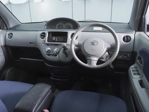 Минивэн Toyota Sienta 2004 года, 700000 рублей, Ростов-на-Дону