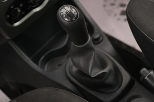 Седан Renault Logan 2011 года, 689000 рублей, Омск