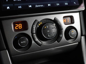 Хетчбэк Peugeot 308 2011 года, 529000 рублей, Воронеж