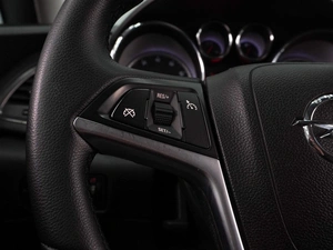 Универсал Opel Astra 2012 года, 744000 рублей, Воронеж