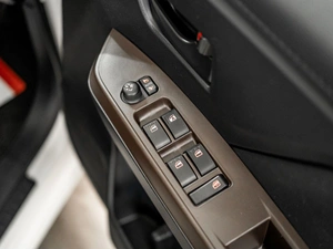 Минивэн Toyota Roomy 2020 года, 1000000 рублей, Красноярск