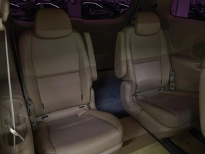 Минивэн Kia Carnival 2017 года, 2198888 рублей, Москва