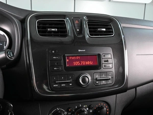 Седан Renault Logan 2021 года, 915000 рублей, Ростов-на-Дону
