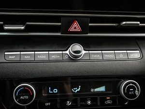 Седан Hyundai Elantra 2023 года, 2034000 рублей, Кирилловка