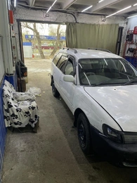 Универсал Toyota Corolla 1999 года, 220000 рублей, Красноярск