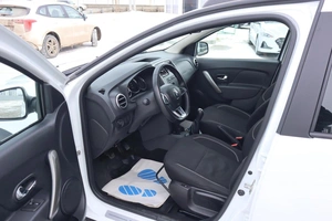 Хэтчбек Renault Sandero 2019 года, 1135000 рублей, Мирное