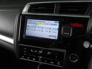 Хетчбэк Honda Fit 2016 года, 999000 рублей, Тюмень