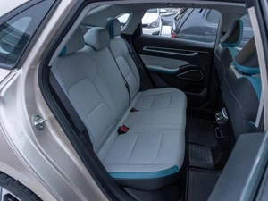 Седан Geely Emgrand 2023 года, 1929000 рублей, Саратов