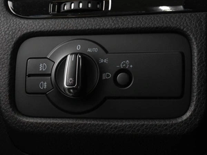 Внедорожник Volkswagen Touareg 2013 года, 2589000 рублей, Тюмень