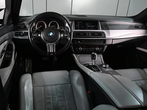 Седан BMW 5 серия 2014 года, 2999000 рублей, Аксай