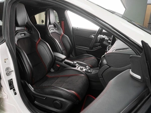 Седан Mercedes-benz CLA-класс AMG 2016 года, 2649000 рублей, Тюмень