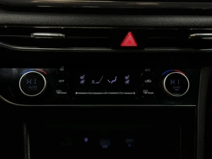 Седан Hyundai Sonata 2019 года, 2087000 рублей, Красноярск