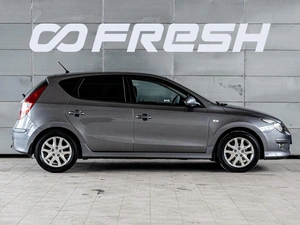 Хетчбэк Hyundai i30 2011 года, 899000 рублей, Краснодар