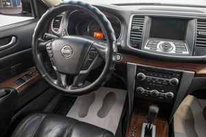 Седан Nissan Teana 2010 года, 1089000 рублей, Барнаул