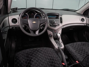 Седан Chevrolet Cruze 2012 года, 899000 рублей, Воронеж
