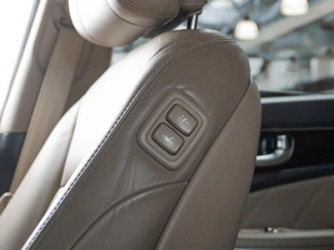 Седан Hyundai Equus 2011 года, 1220000 рублей, Тюмень