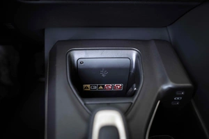 Седан Toyota Crown 2023 года, 6999999 рублей, Москва