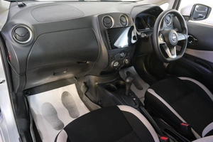 Хетчбэк Nissan Note 2019 года, 1199000 рублей, Омск