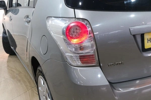 Минивэн Toyota Verso 2012 года, 1299000 рублей, Новокузнецк