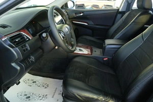 Седан Toyota Camry 2013 года, 1519000 рублей, Омск