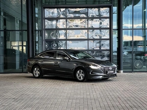 Седан Hyundai Sonata 2019 года, 2120000 рублей, Уфа